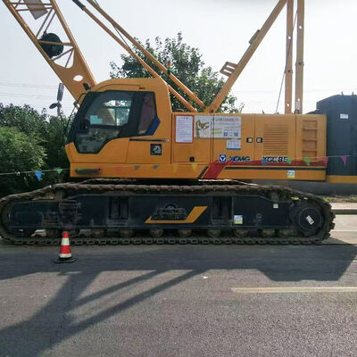 acheter Grue sur chenilles XCMG d'occasion 450KW avec flèche de 7m à 19m online manufacture