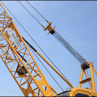 acheter 220T 2ème main grue à ramper Xcmg Pour la construction de l'industrie pétrolière online manufacture