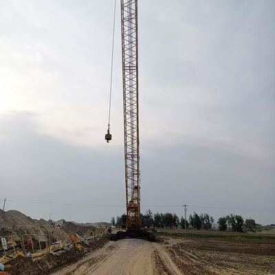 kopen Mobiele kruipkraan met 200 meter hefhoogte 180 ton capaciteit en 300 kW motorvermogen online manufacture