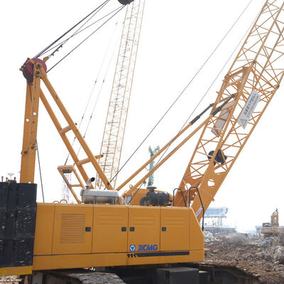 Buy 220Tons Used Crawler Cranes 90% New XCMG Crawler Crane 84 Meter Boom online manufacture