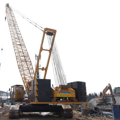 Buy 180T Used Crawler Mobile Crane Computerized XCMG Crawler Crane online manufacture