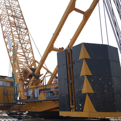 Beli XGC300 300t Crawler Crane 132m Max Tinggi Angkat online manufacture