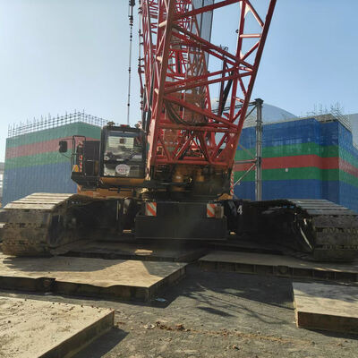 Buy Large Lifting Used 500T Crawler Crane Equipment With Good Safety online manufacture